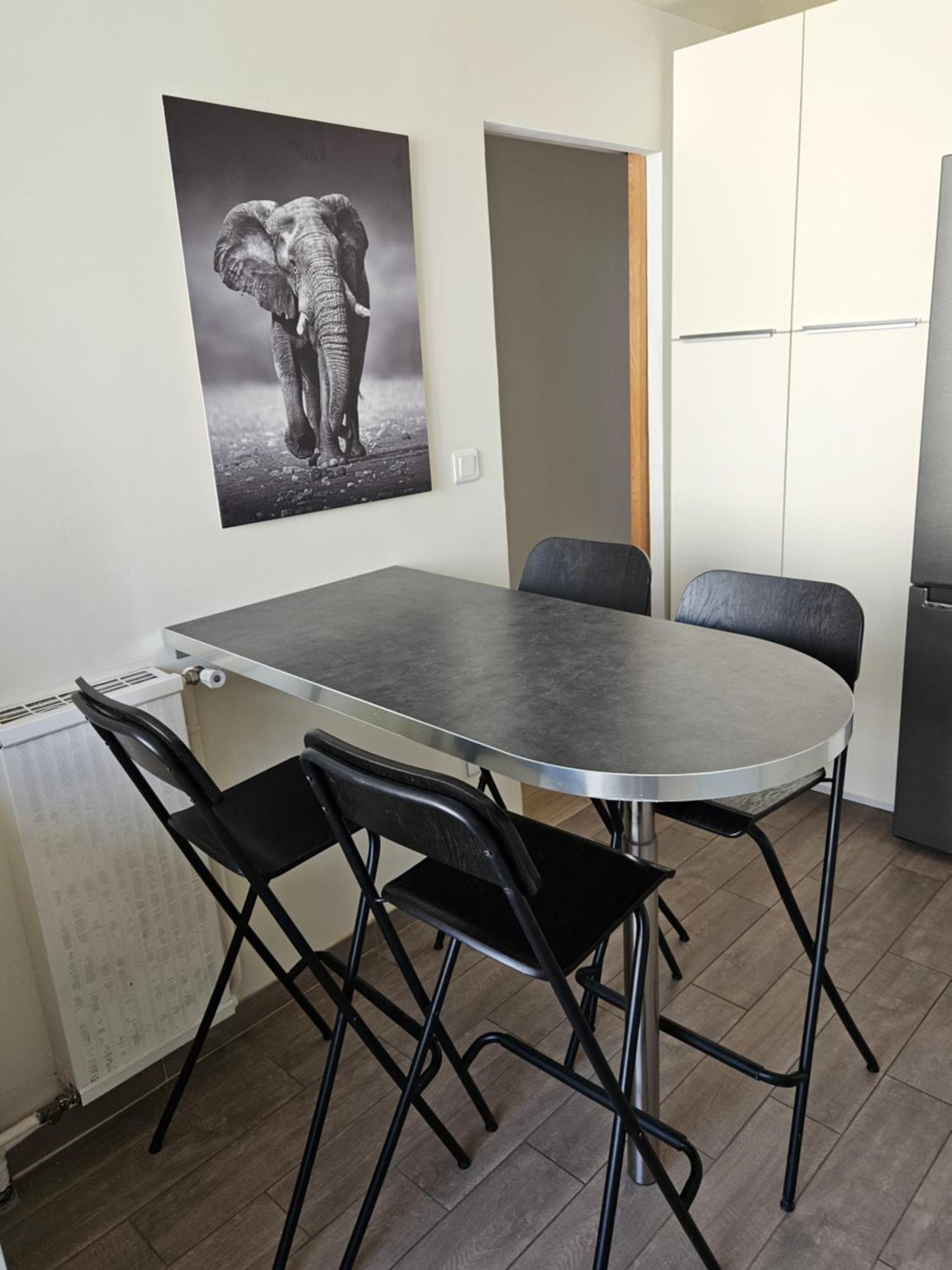 Chambre En Colocation Fille, Proche Mer, Climatisation Toulon Buitenkant foto