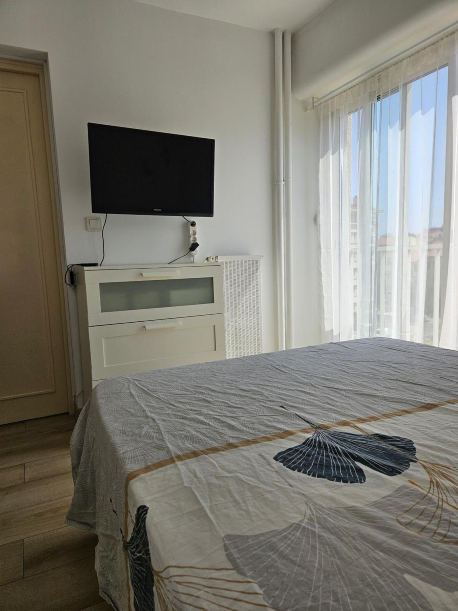 Chambre En Colocation Fille, Proche Mer, Climatisation Toulon Buitenkant foto