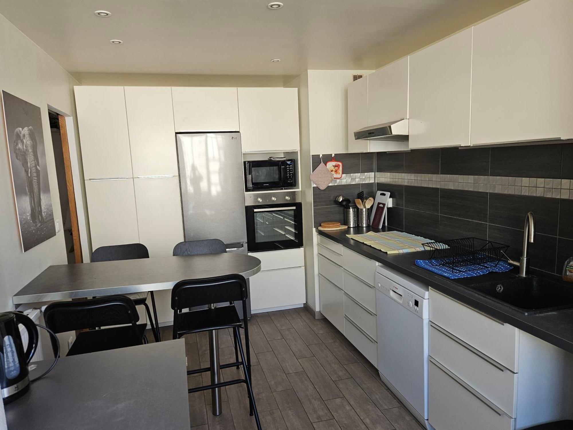 Chambre En Colocation Fille, Proche Mer, Climatisation Toulon Buitenkant foto