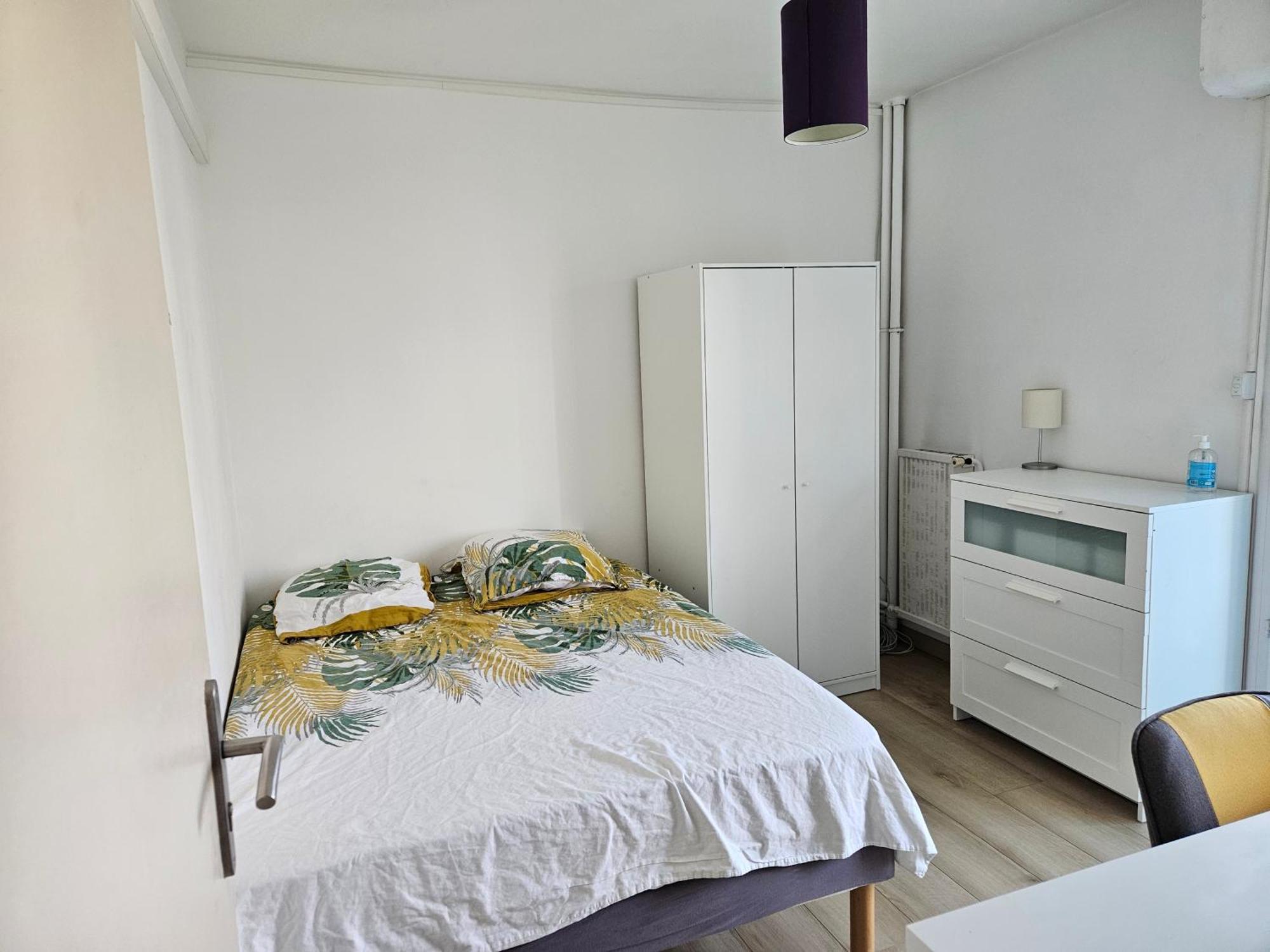 Chambre En Colocation Fille, Proche Mer, Climatisation Toulon Buitenkant foto